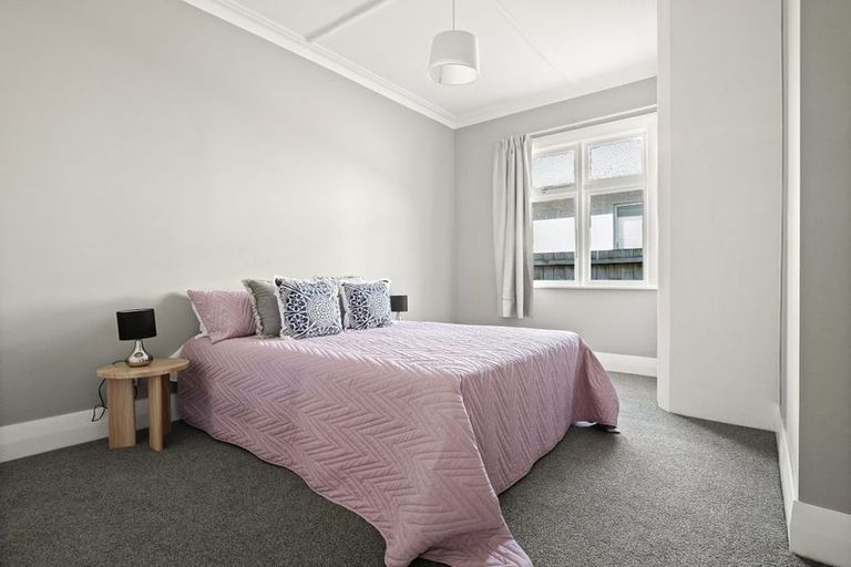 Photo of property in 41 Oxford Street, South Dunedin, Dunedin, 9012