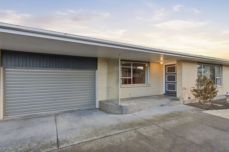 Photo of property in 1/26 Staffa Street, Woolston, Christchurch, 8062
