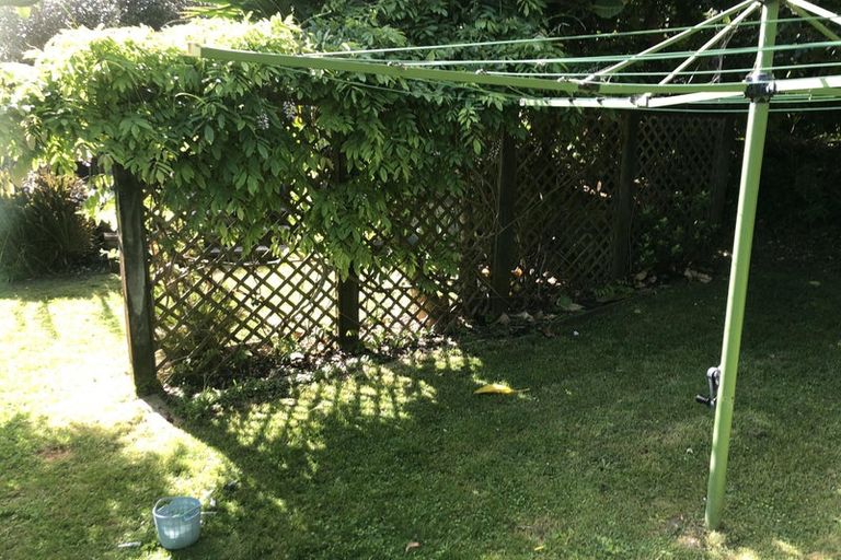 Photo of property in 64 Dale Road, Raumati South, Paraparaumu, 5032