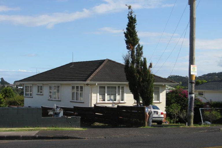 Photo of property in 94 Golf Road, New Lynn, Auckland, 0600