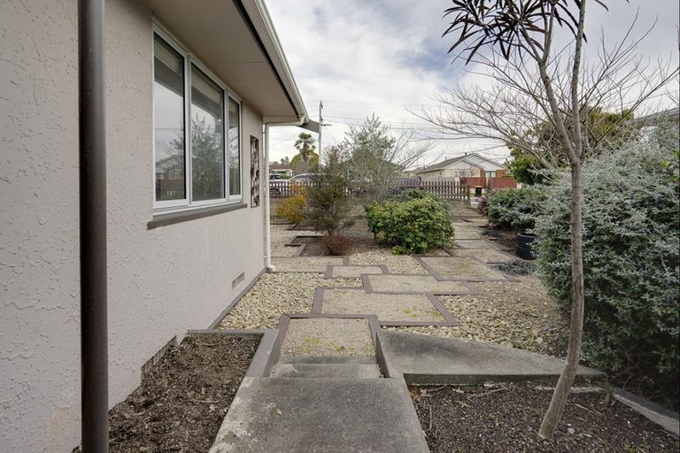 Photo of property in 17 Maitland Avenue, Stoke, Nelson, 7011