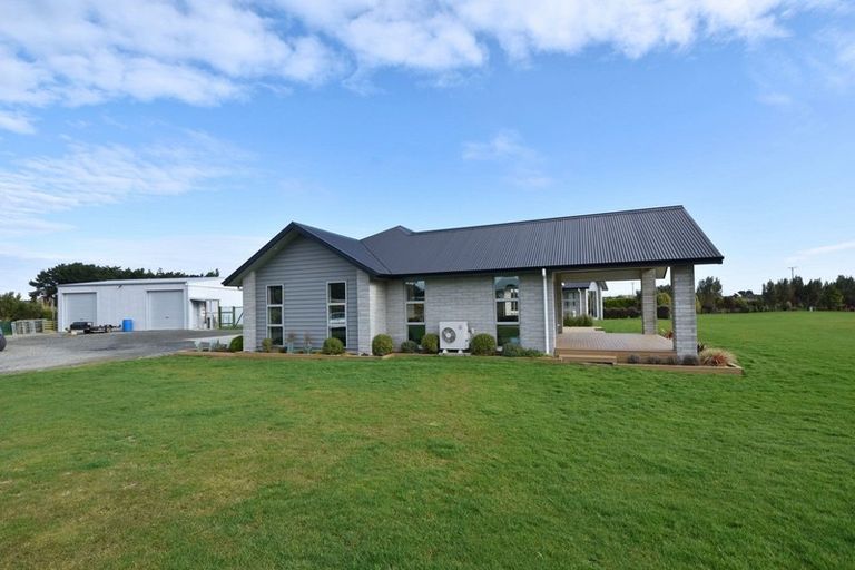 Photo of property in 361 Oreti Road, Otatara, Invercargill, 9879