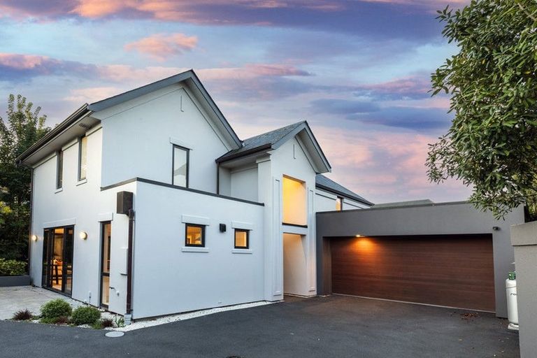 Photo of property in 31 Mcdougall Avenue, St Albans, Christchurch, 8014