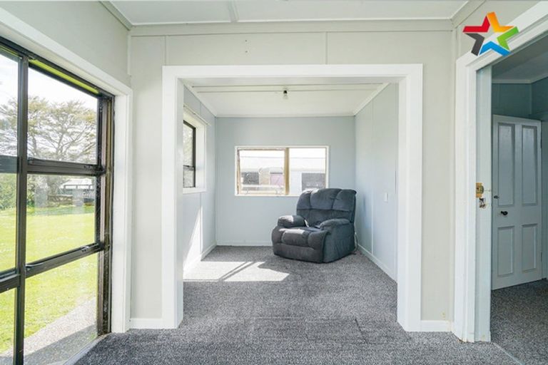 Photo of property in 80 Half Mile Road, Tuatapere, 9620