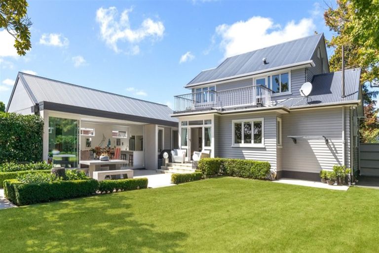 Photo of property in 139 Heaton Street, Merivale, Christchurch, 8052