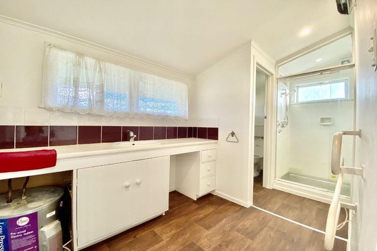 Photo of property in 46 Clark Road, Pahurehure, Papakura, 2113