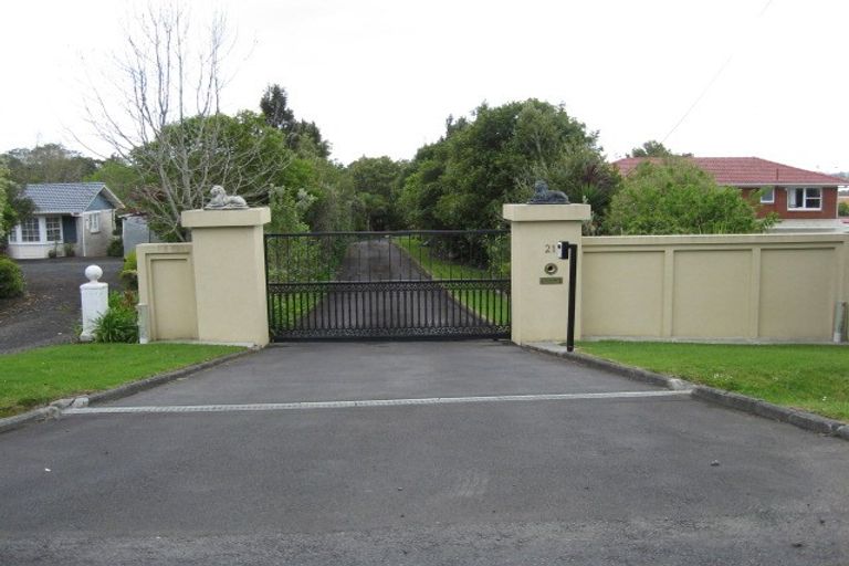 Photo of property in 21 Rata Road, Whenuapai, Auckland, 0618