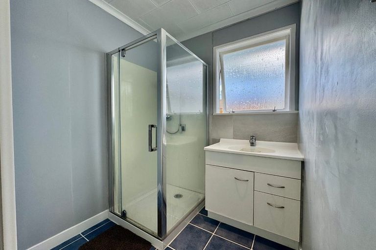 Photo of property in 10 Carter Place, Manurewa, Auckland, 2102