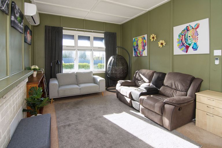 Photo of property in 1 Vivian Street, Solway, Masterton, 5810