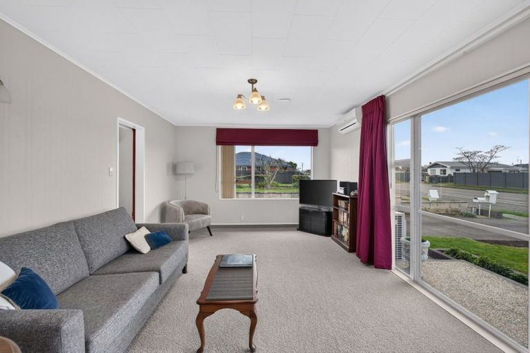 Photo of property in 1/22 Avondale Road, Taradale, Napier, 4112