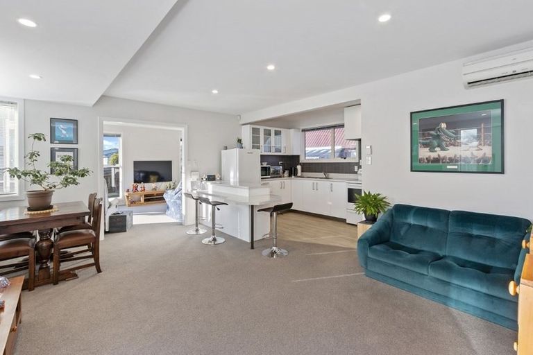 Photo of property in 143 Queenspark Drive, Parklands, Christchurch, 8083