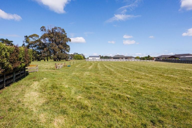 Photo of property in 19 Barnett Drive, Marton, 4710