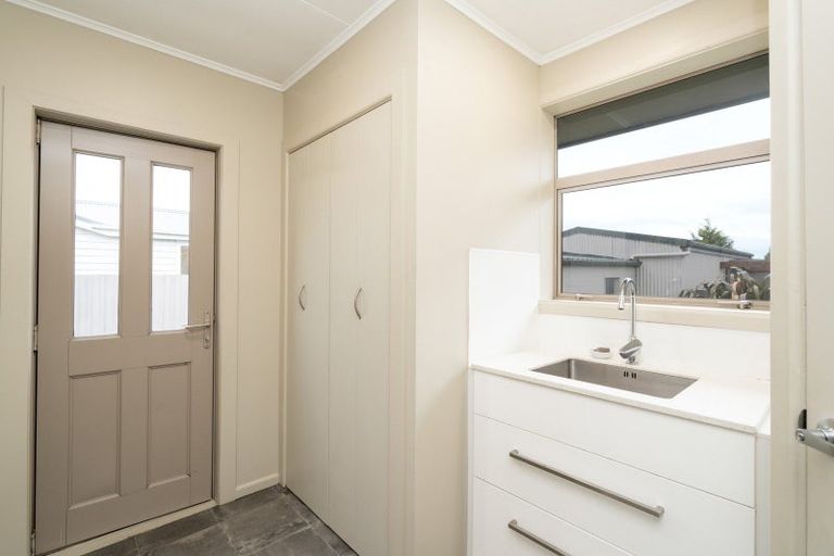 Photo of property in 27 Dudley Street, Grasmere, Invercargill, 9810