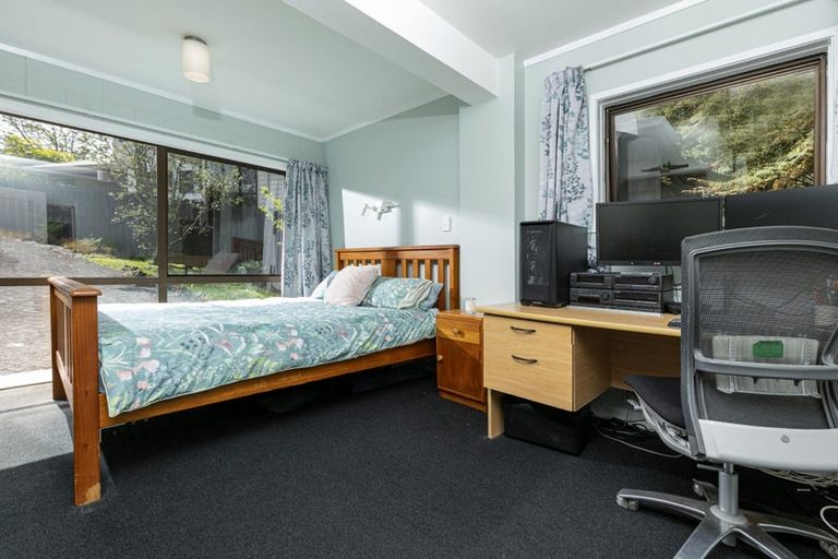 Photo of property in 7 Chardon Place, Henderson, Auckland, 0612