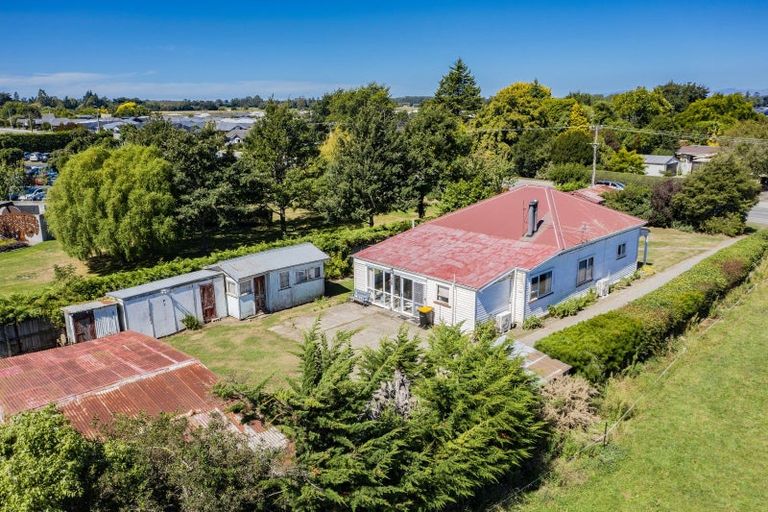 Photo of property in 96 Kippenberger Avenue, Rangiora, 7400