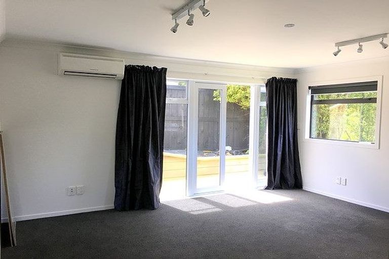 Photo of property in 28 Fisher Street, Johnsonville, Wellington, 6037