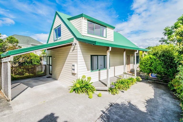Photo of property in 1/470 East Coast Road, Windsor Park, Auckland, 0630