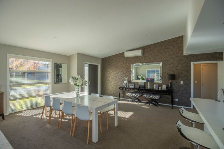 Photo of property in 36 Minaret Ridge, Wanaka, 9305