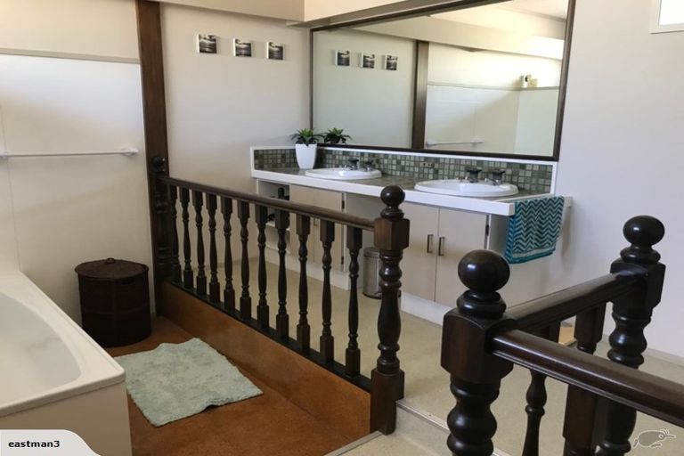 Photo of property in 2 Magnolia Street, Outer Kaiti, Gisborne, 4010