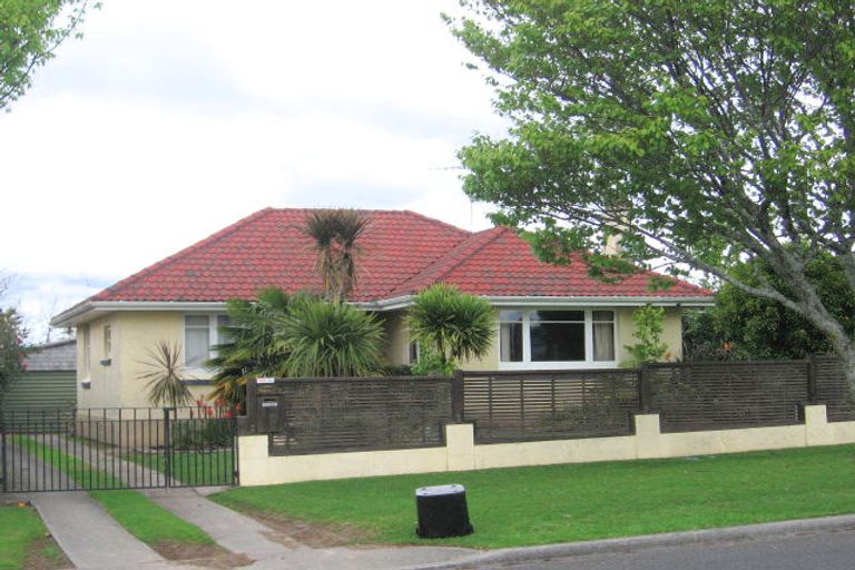 Photo of property in 52 Milton Road, Otumoetai, Tauranga, 3110