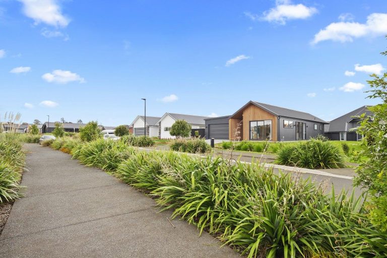 Photo of property in 43 Te Paea Avenue, Karaka, 2124