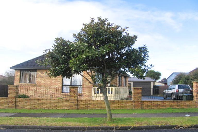 Photo of property in 3 Nedlands Place, Burswood, Auckland, 2013