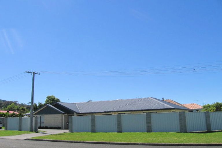 Photo of property in 11 Charles Street, Riverdale, Gisborne, 4010