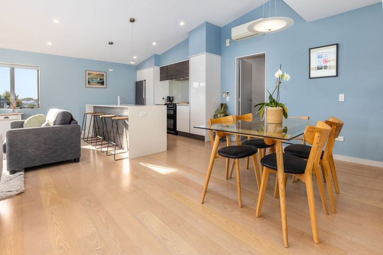 Photo of property in 20b Wharemauku Road, Raumati Beach, Paraparaumu, 5032