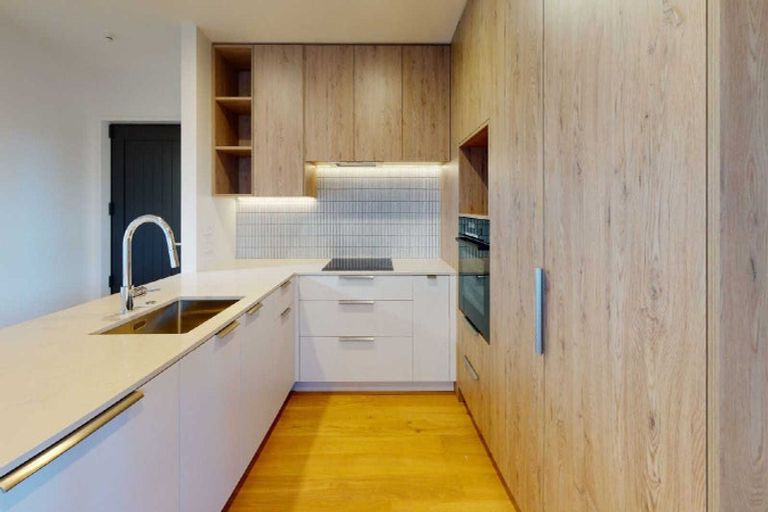 Photo of property in 2/128 Bishop Street, St Albans, Christchurch, 8014