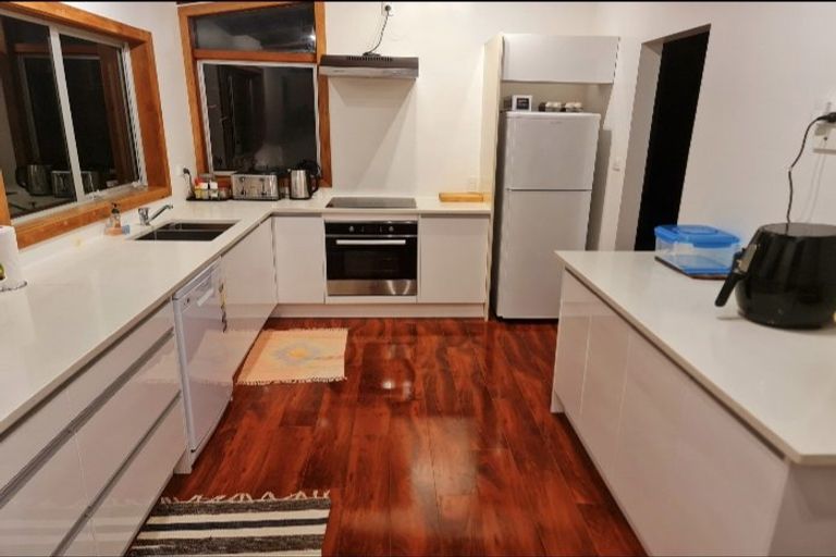 Photo of property in 113 Winara Avenue, Waikanae, 5036