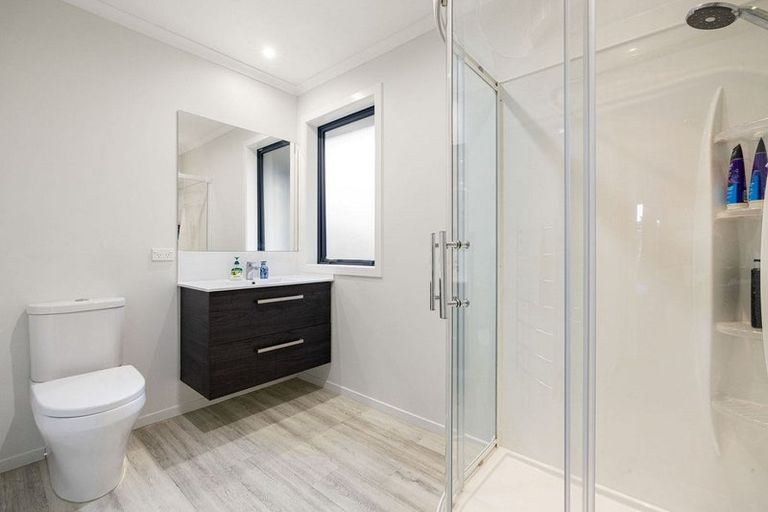 Photo of property in 5 Clifford Close, Leamington, Cambridge, 3432