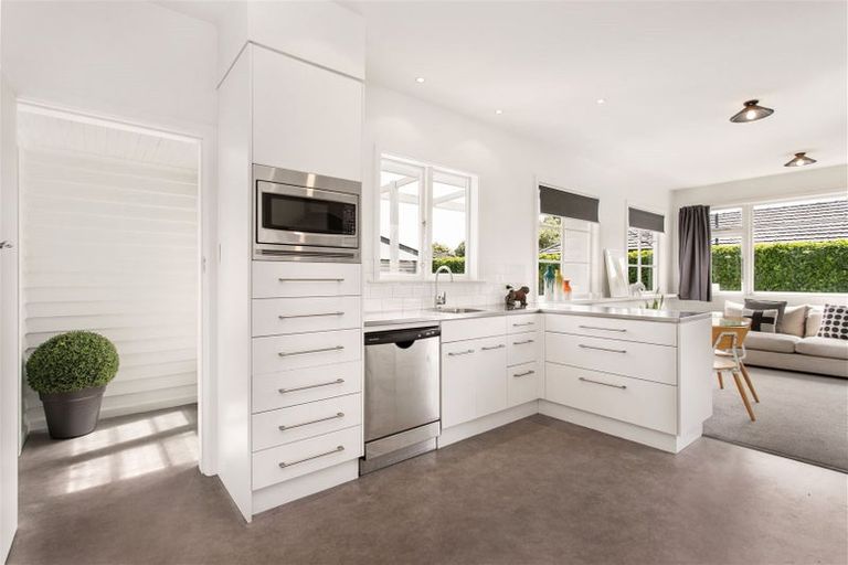 Photo of property in 7 Wallace Street, Bryndwr, Christchurch, 8053