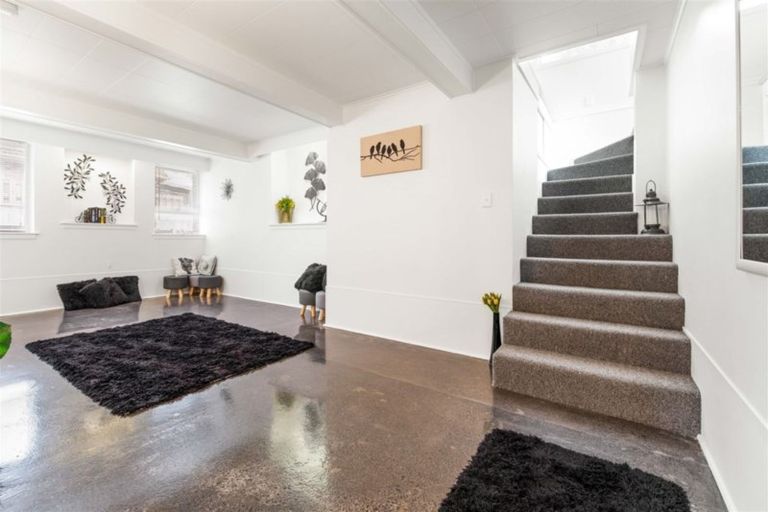 Photo of property in 14 Daytona Road, Henderson, Auckland, 0610