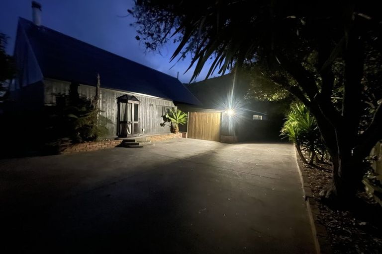 Photo of property in 9 He Awa Crescent, Waikanae, 5036
