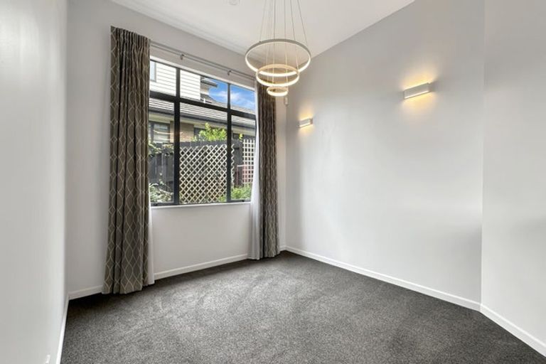 Photo of property in 51b Rodney Street, Howick, Auckland, 2014