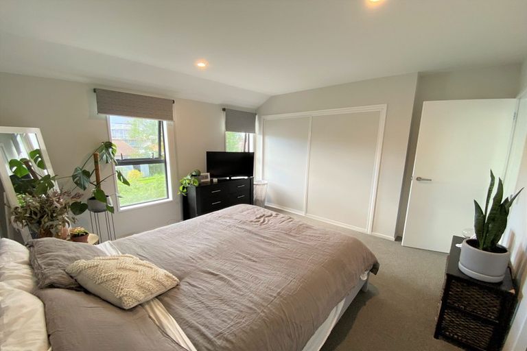 Photo of property in 2/118 Bishop Street, St Albans, Christchurch, 8014