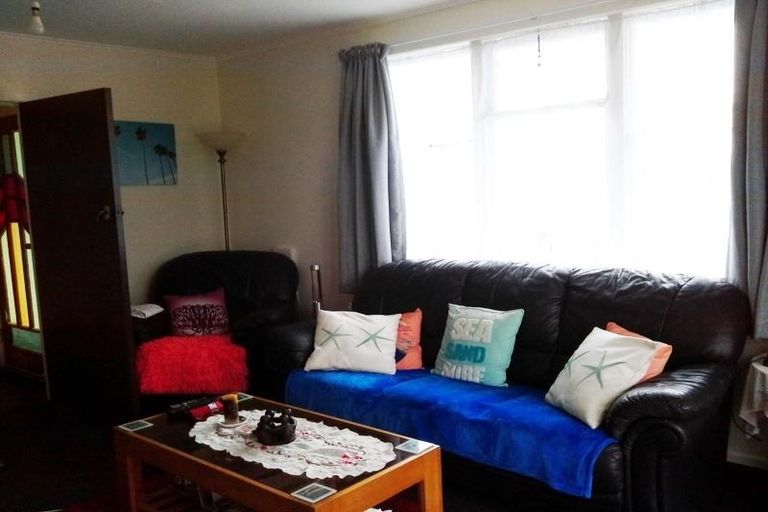 Photo of property in 7 Tohu Place, Spotswood, New Plymouth, 4310