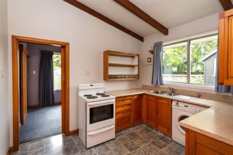 Photo of property in 132 Condell Avenue, Papanui, Christchurch, 8053