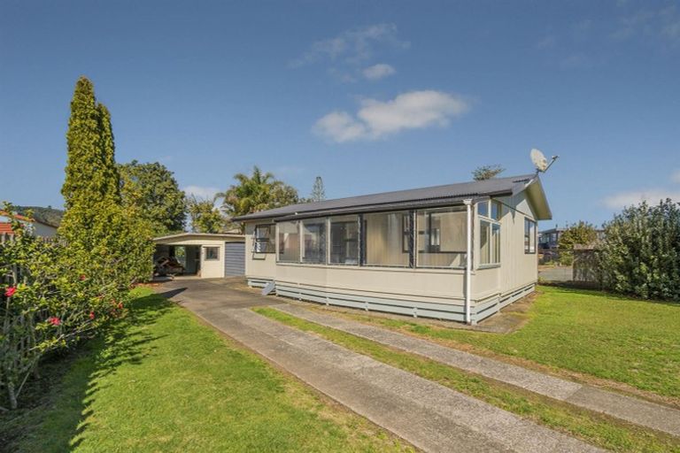 Photo of property in 92 Catherine Crescent, Whitianga, 3510