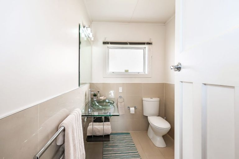 Photo of property in 90 Middleton Road, Kew, Dunedin, 9012