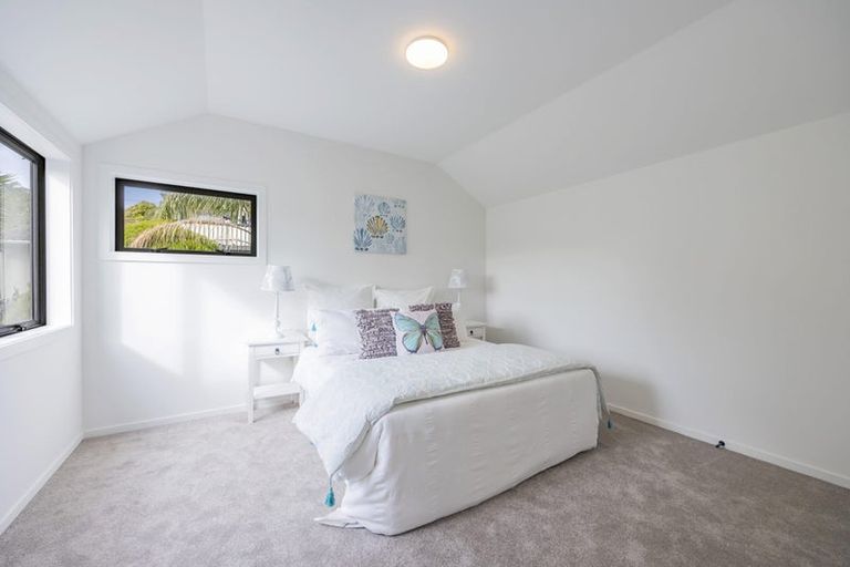 Photo of property in 7a Manuwai Road, Torbay, Auckland, 0630