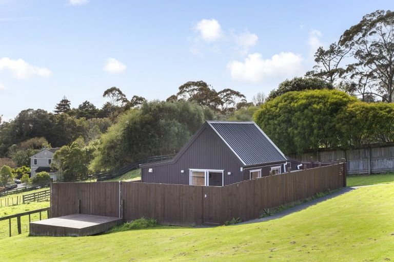 Photo of property in 372 Redoubt Road, Totara Park, Auckland, 2019