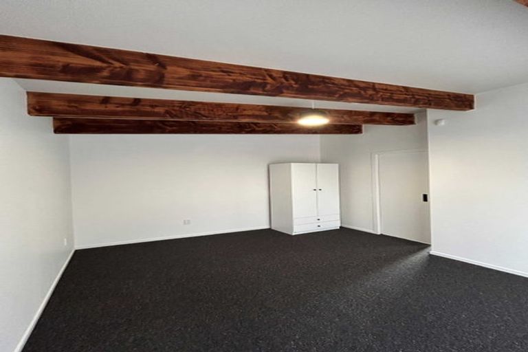 Photo of property in 27 East Street, Terrace End, Palmerston North, 4410