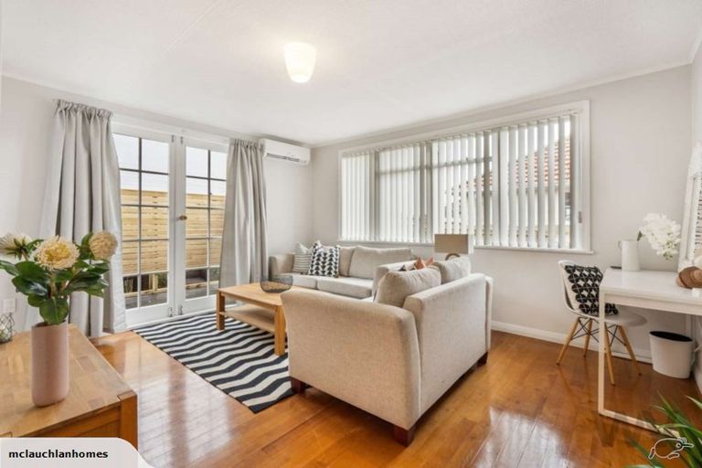 Photo of property in 68 Cambridge Terrace, Papatoetoe, Auckland, 2025