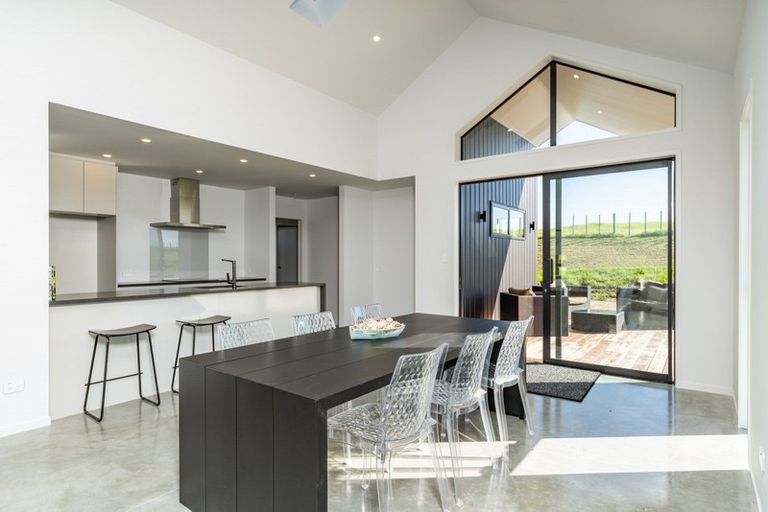 Photo of property in 80 Stace Hopper Drive, One Tree Point, Ruakaka, 0118