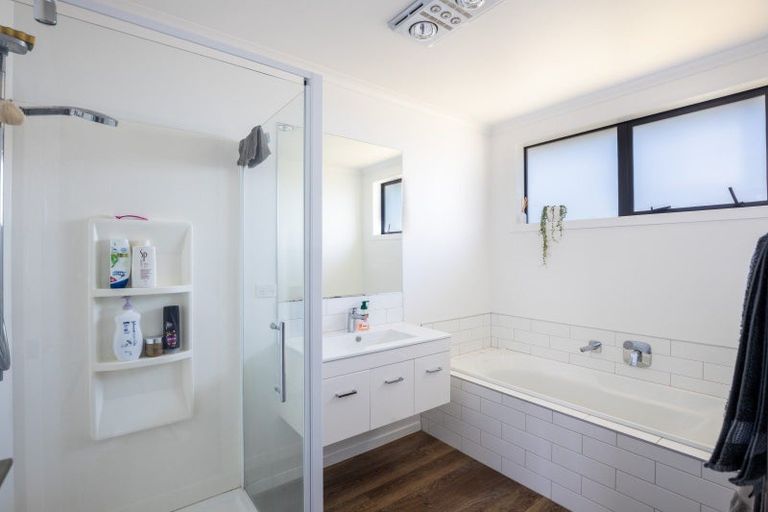 Photo of property in 17 Jersey Place, Bell Block, New Plymouth, 4312