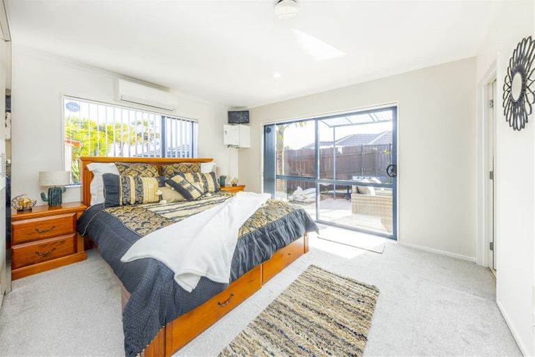 Photo of property in 31 Bellville Drive, Clendon Park, Auckland, 2103