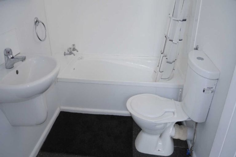 Photo of property in 20 Ilam Road, Upper Riccarton, Christchurch, 8041