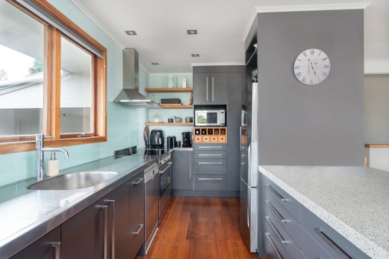 Photo of property in 2/48 Ngamotu Road, Hilltop, Taupo, 3330