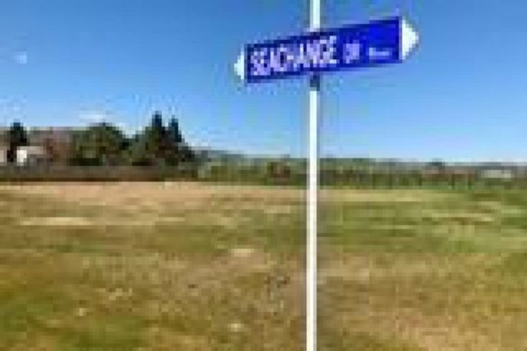 Photo of property in 30 Seachange Drive, Leamington, Cambridge, 3432